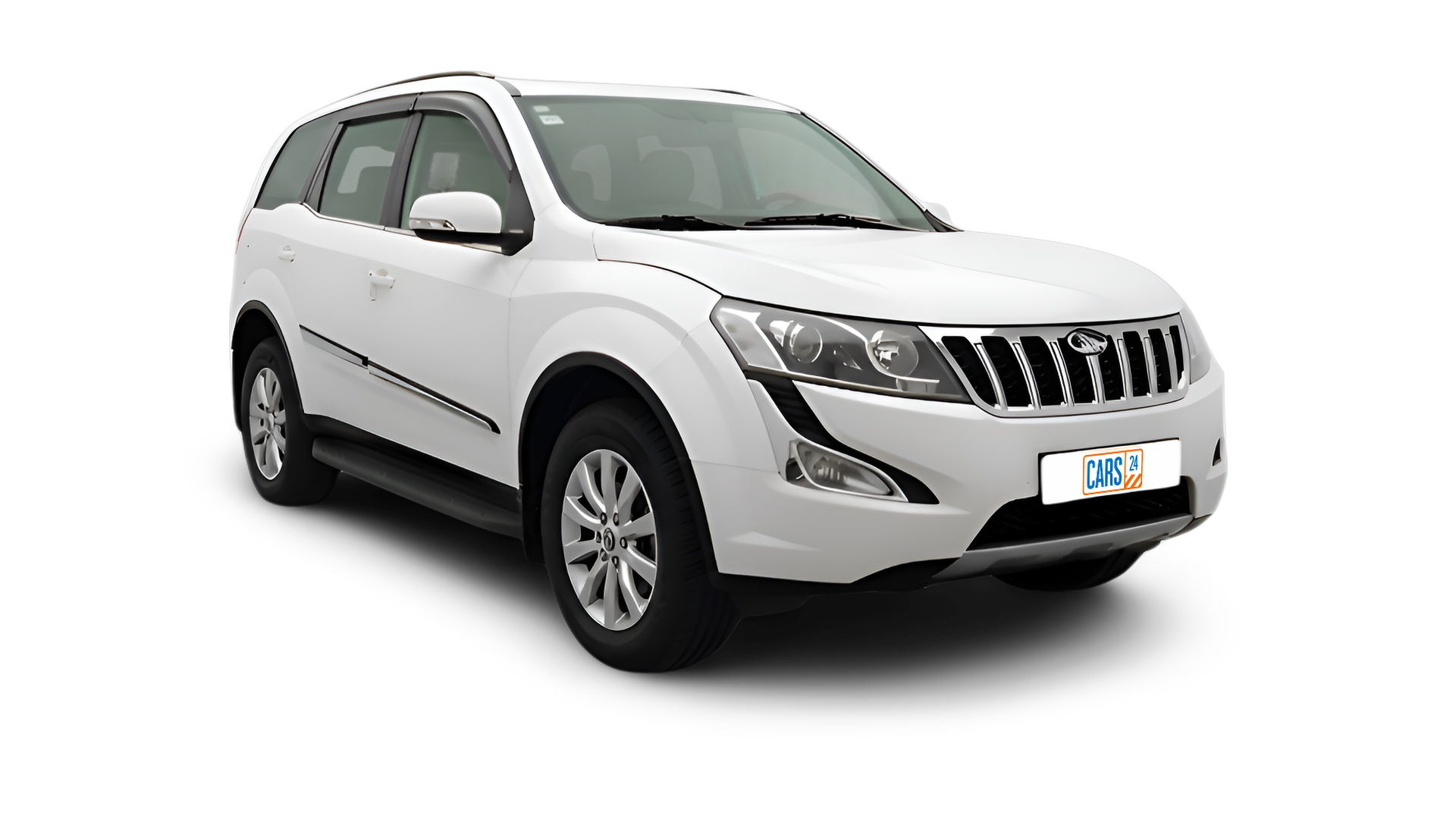 Mahindra XUV500-img